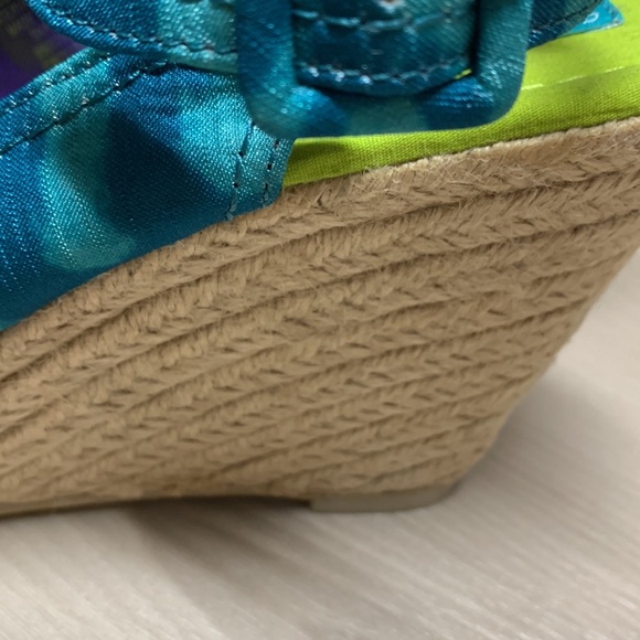 Calypso St. Barth for Target Blue and Green Size 7 Sandals - Picture 7 of 12